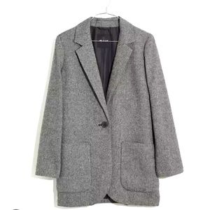 Madewell  Medium herringbone Larsen blazer with tags.